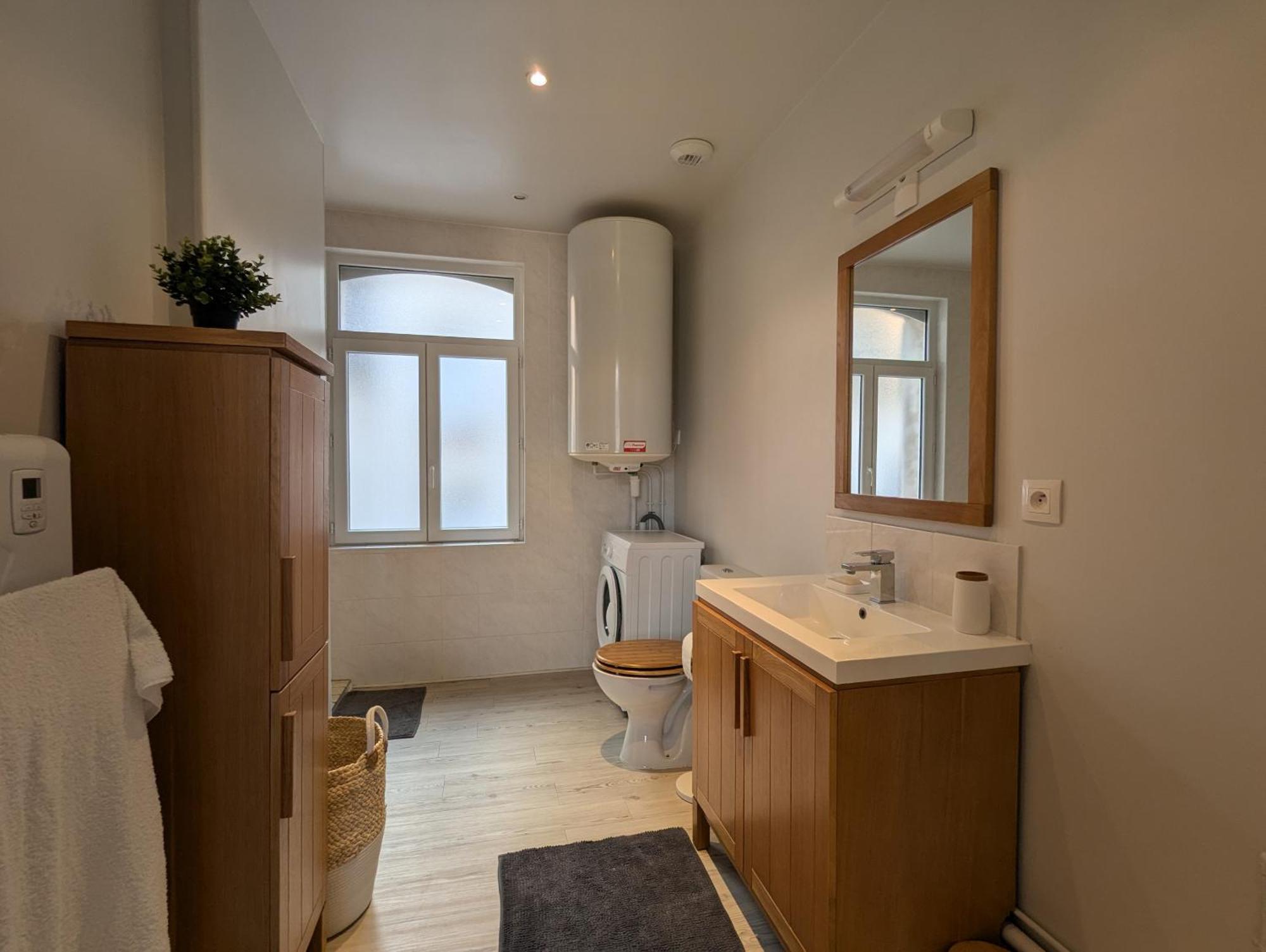 Apartament Les Betises, Duplex Hyper-Centre Cambrai Zewnętrze zdjęcie